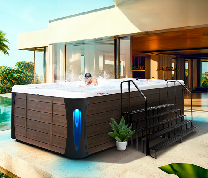 Calspas hot tub being used in a family setting - Paysandú